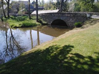 J Bourgeais
